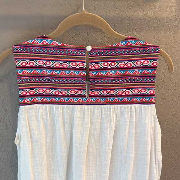 C&C California White Dress with Vibrant Patterned Neckline. NWOT - Picture 8 of 8